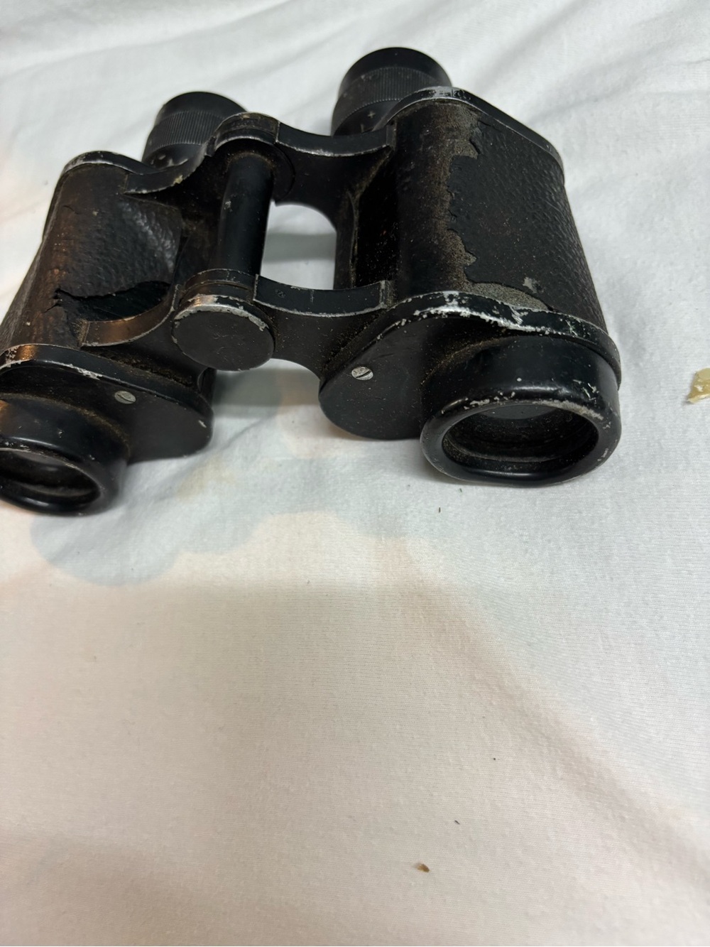 Vintage Black Compact Binoculars – Portable Pocket Optics